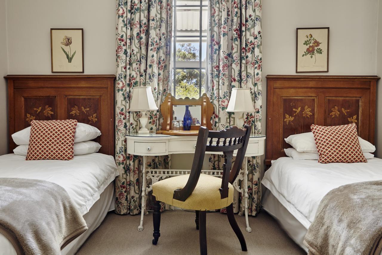 Lord Milner Hotel Matjiesfontein ภายนอก รูปภาพ