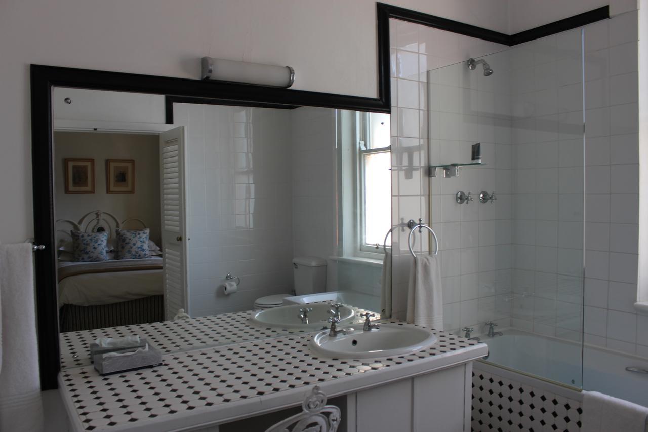 Lord Milner Hotel Matjiesfontein ภายนอก รูปภาพ